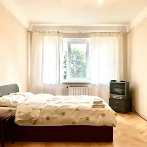 On Garmatna Апартаменты Киев