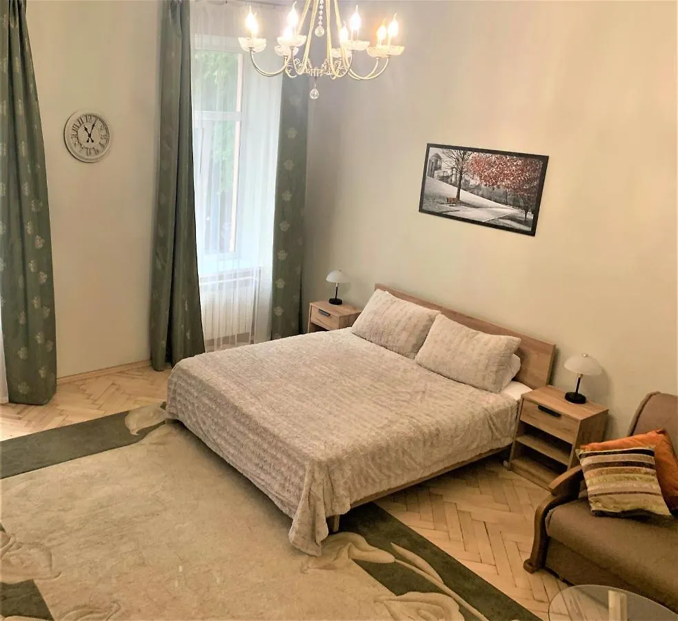 Glorious Apartment Near The Old City Lwów